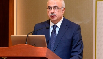 nazir-muavini-bu-il-233-sahibkara-34-3-milyon-manat-guzestli-kredit-verilib